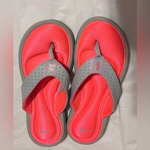 Nike Flip Flops